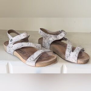Josef Seibel Women’s Tonga Leather Snakeskin Sandals Size EU 39